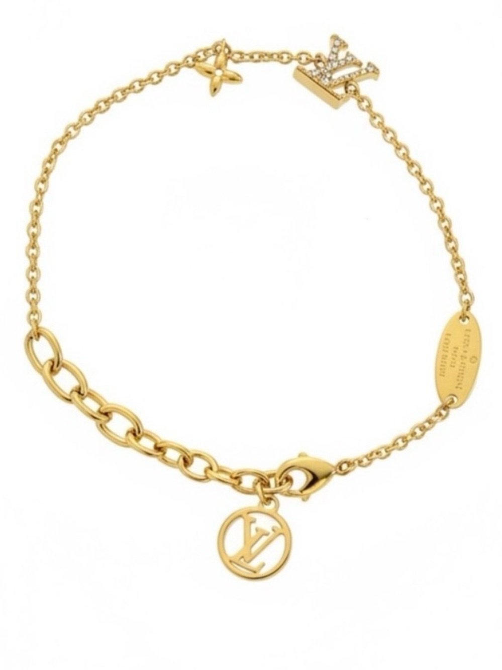 Authentic Louis Vuitton LV Bracelet 7 1/2
COA included